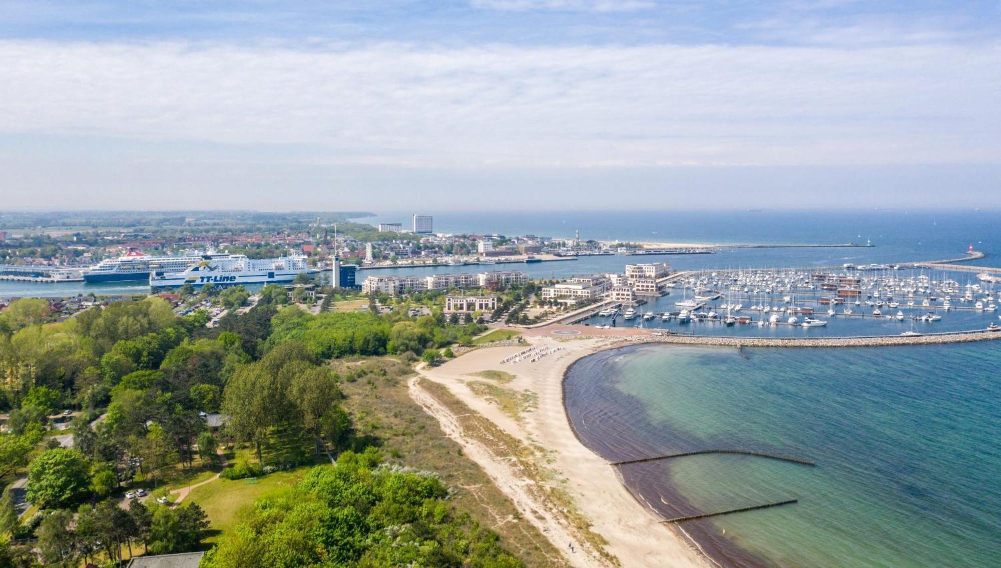 Villa Schmidt - Strandhaus Direkt Am Meer Mit Sauna, Sport Und Duenengarten II Rostock Buitenkant foto